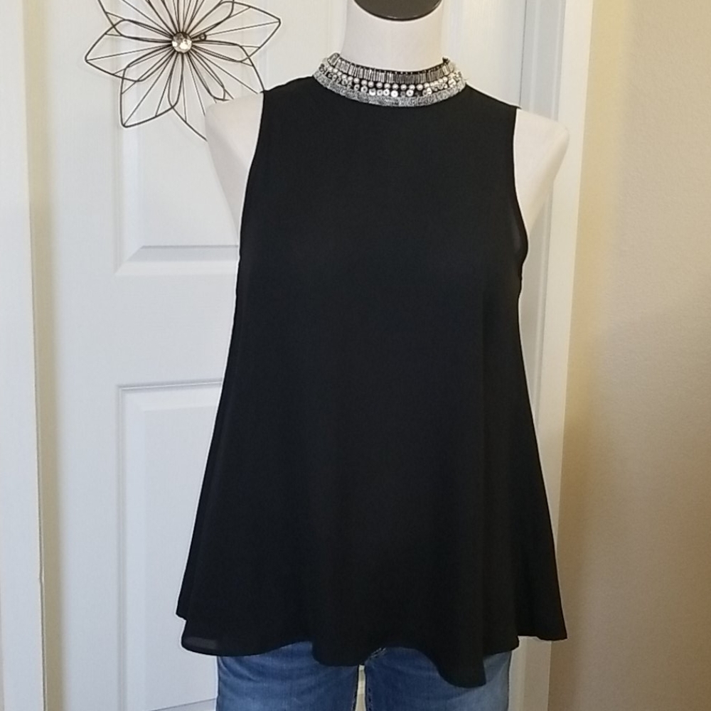 Forever 21 Sleeveless Embellished Top Sz S   3/$15